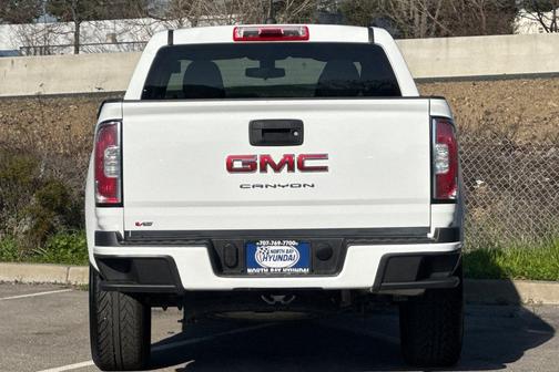 2022 GMC Canyon Elevation Standard
