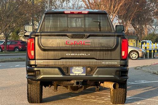 2022 GMC Sierra 2500 Denali