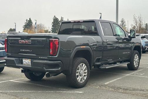 2022 GMC Sierra 2500 Denali