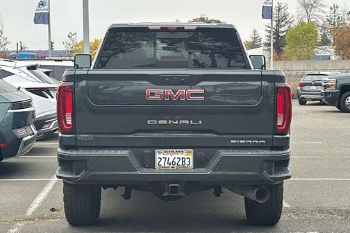 2022 GMC Sierra 2500 Denali
