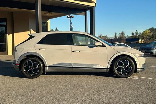 2024 Hyundai IONIQ 5 Limited