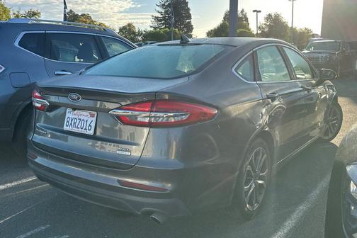 2019 Ford Fusion SEL