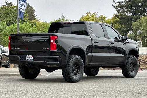 2024 Chevrolet Silverado 1500 ZR2