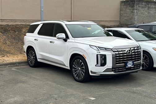 Hyper White 2023 Hyundai PALISADE Calligraphy