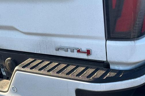 2024 GMC Sierra 2500 AT4