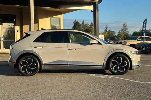 2024 Hyundai IONIQ 5 Limited