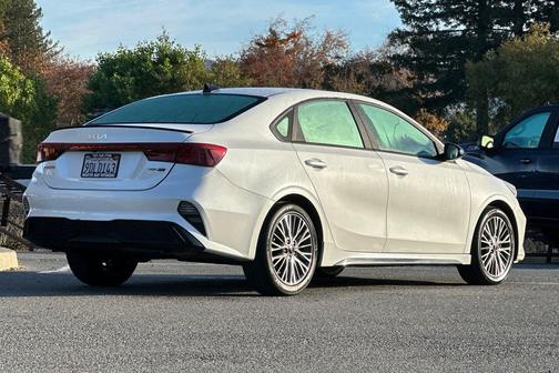 2023 Kia Forte GT-Line