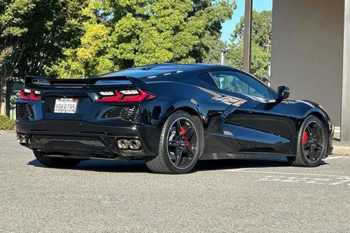 2023 Chevrolet Corvette Stingray w/2LT