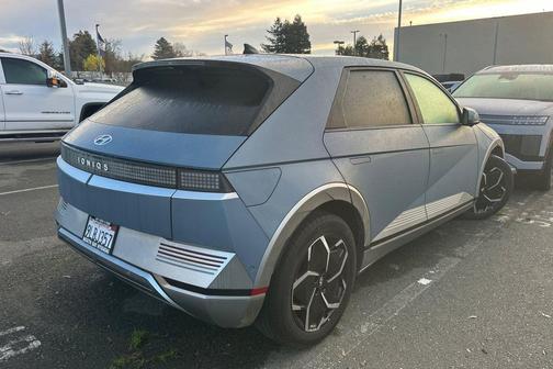 2024 Hyundai IONIQ 5 Limited