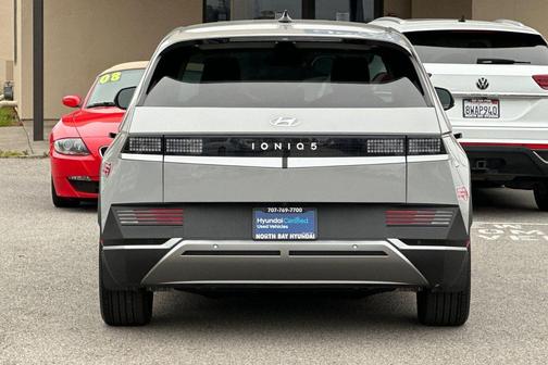 Cyber Gray 2024 Hyundai IONIQ 5 SEL