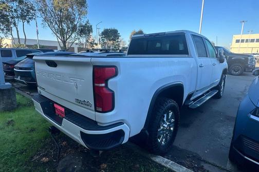 2024 Chevrolet Silverado 2500 High Country