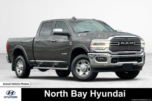 2020 RAM 2500 Laramie Crew Cab 4X4 6'4' Box