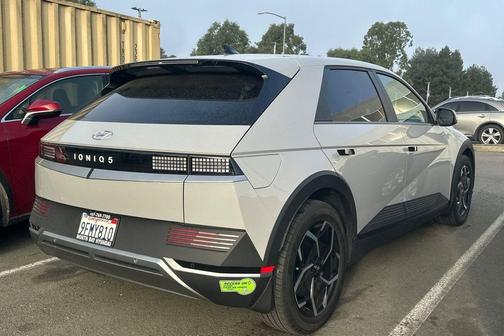 2023 Hyundai IONIQ 5 SEL