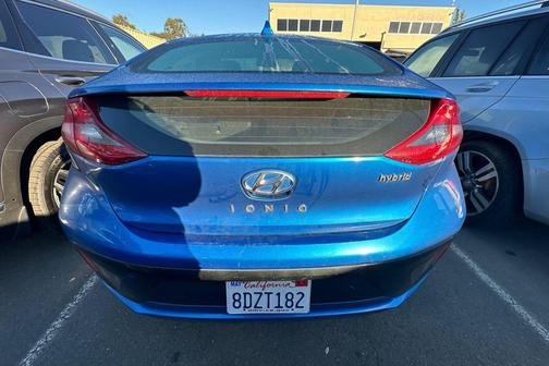 2017 Hyundai IONIQ Hybrid Limited