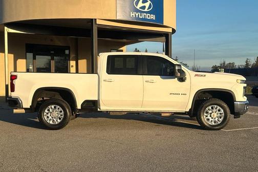 2024 Chevrolet Silverado 2500 LT