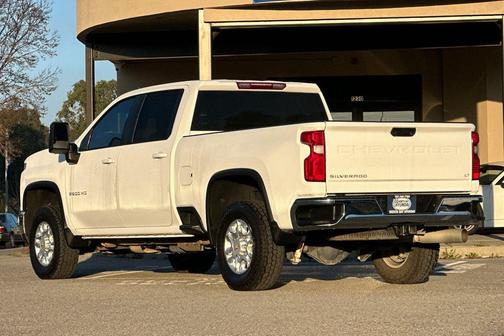 2024 Chevrolet Silverado 2500 LT
