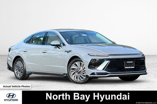2025 Hyundai SONATA Hybrid SE