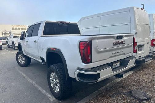 2020 GMC Sierra 2500 Denali