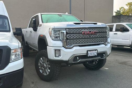 2020 GMC Sierra 2500 Denali