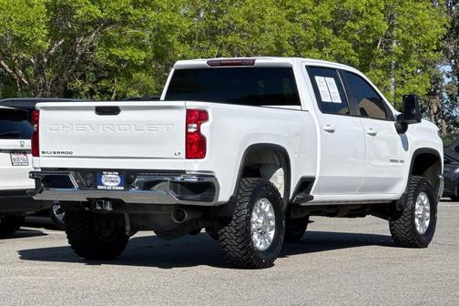 Summit White 2023 Chevrolet Silverado 2500 LT