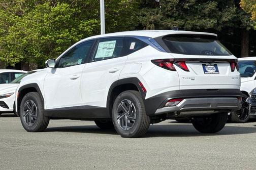 Creamy White Pearl 2026 Hyundai TUCSON Hybrid Blue SE