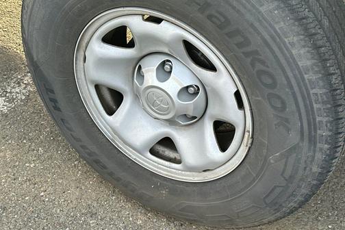 2018 Toyota Tacoma SR