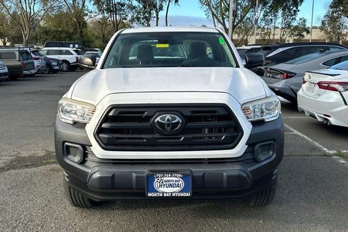 2018 Toyota Tacoma SR