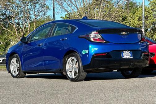 2018 Chevrolet Volt LT