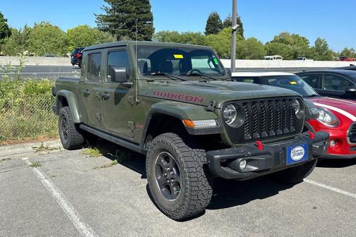 Sarge Green Clearcoat 2022 Jeep Gladiator Rubicon