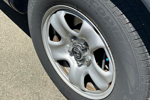 Diamond White Pearl 2015 Honda CR-V LX