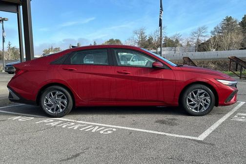 2026 Hyundai ELANTRA HEV Blue