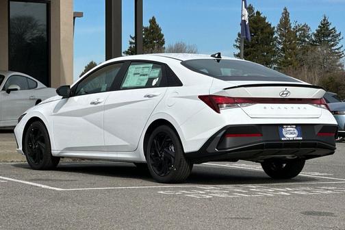 2026 Hyundai ELANTRA Sport