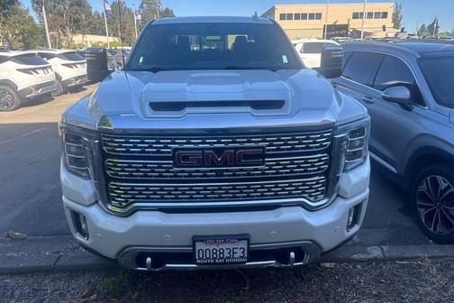 White Frost Tricoat 2021 GMC Sierra 2500 Denali