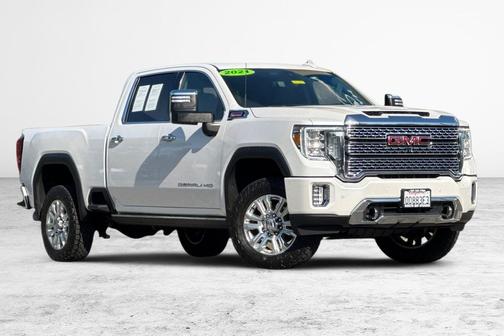 White Frost Tricoat 2021 GMC Sierra 2500 Denali