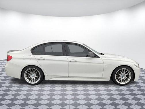 2012 BMW 328 328i