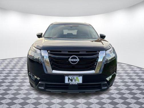 2025 Nissan Pathfinder SV 4WD