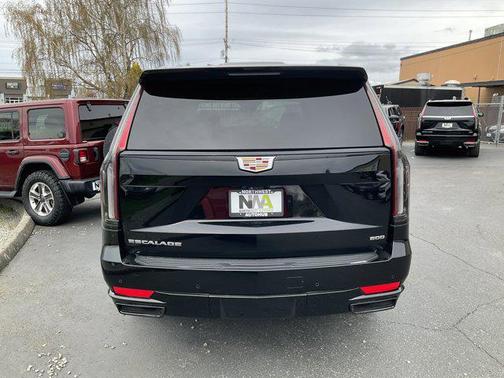 2024 Cadillac Escalade Sport