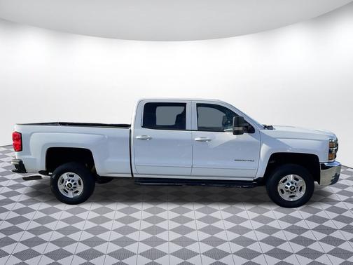 Summit White 2015 Chevrolet Silverado 2500 LT