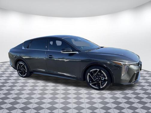 Interstellar Gray 2025 Kia K4 GT-Line