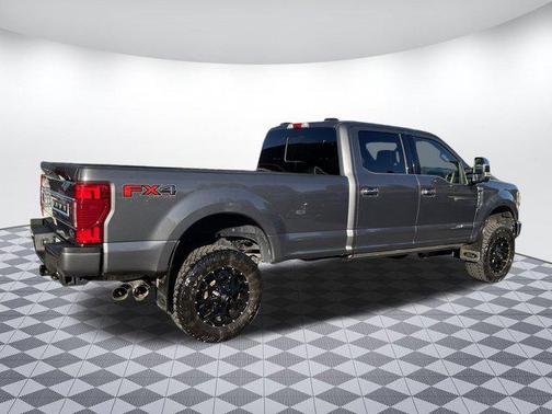 2022 Ford F-350 Platinum