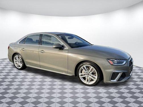 2024 Audi A4 45 S line Premium Plus