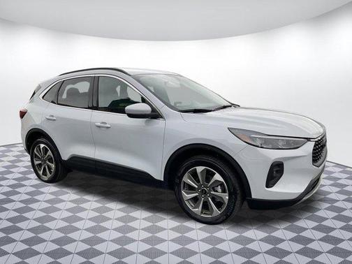 Space Silver Metallic 2025 Ford Escape Platinum