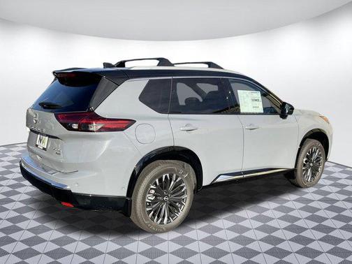 2025 Nissan Rogue Platinum