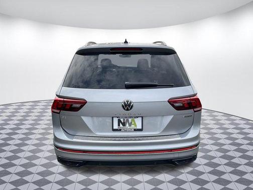 2022 Volkswagen Tiguan 2.0T SE R-Line Black 4MOTION