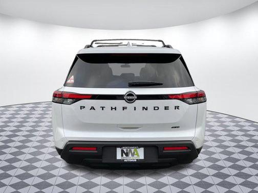 2025 Nissan Pathfinder SV 4WD