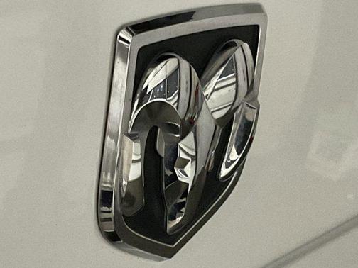 2016 RAM 2500 Laramie