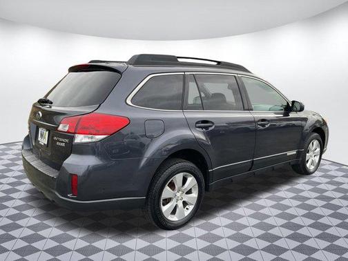 2010 Subaru Outback 2.5 i Limited