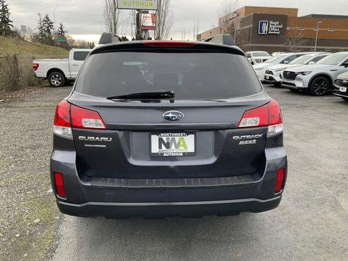 2010 Subaru Outback 2.5 i Limited
