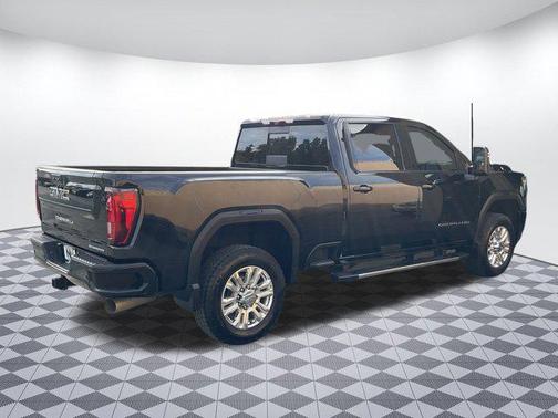 2022 GMC Sierra 3500 Denali