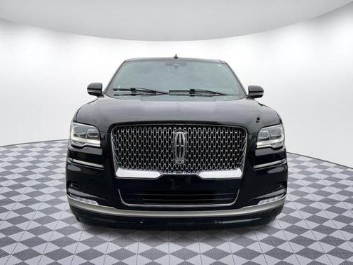 2024 Lincoln Navigator Premiere
